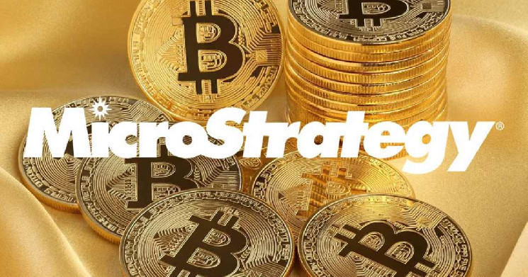 
			Покупать биткоины не так выгодно, как вкладывать в MicroStrategy		