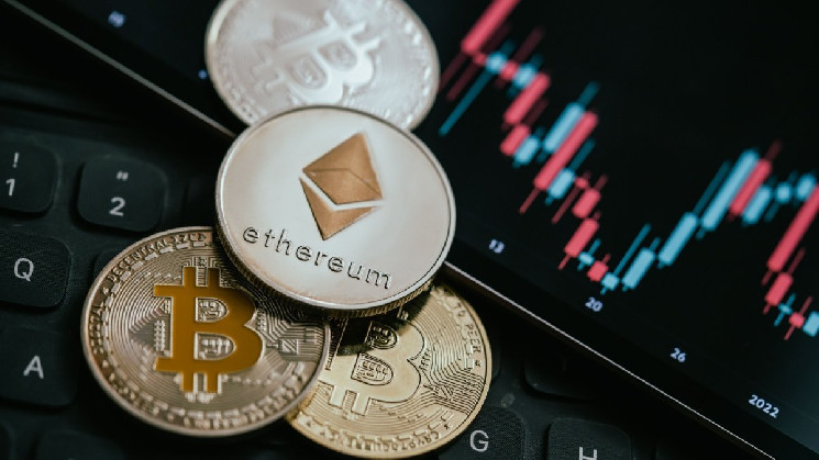 
			Криптопроект World Liberty Financial купил ещё 759 ETH за $2,5 млн		