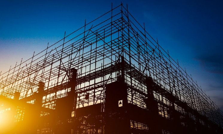 
			Иск Coinbase о внутренней торговле против Армстронга и директоров компании продвигается		
